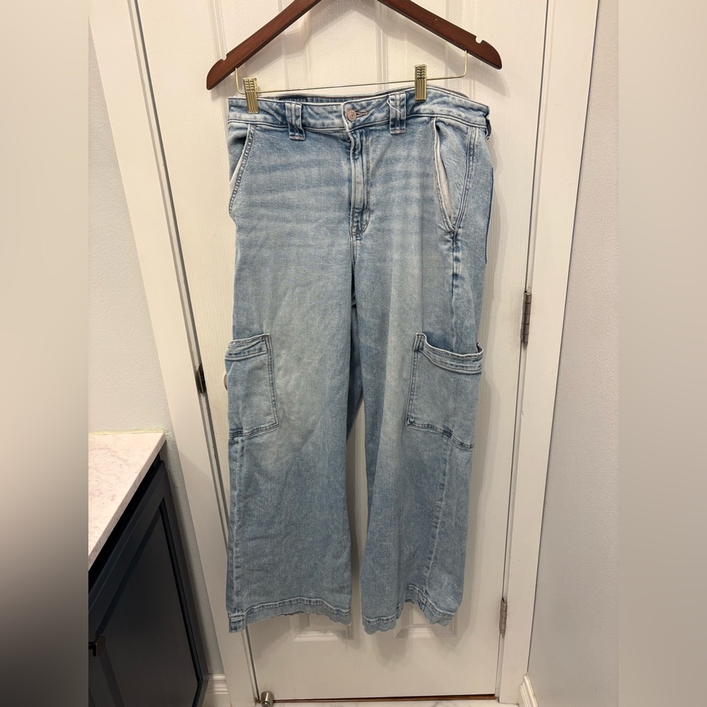 American Eagle Cargo Jeans